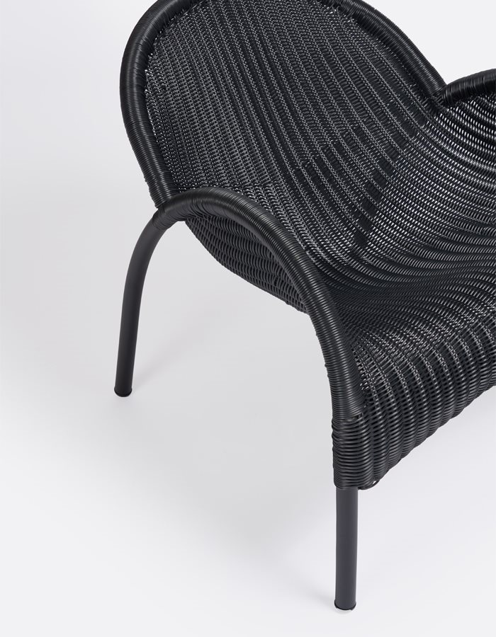 Manta_Armchair_Carbon_Detail_03_G3485