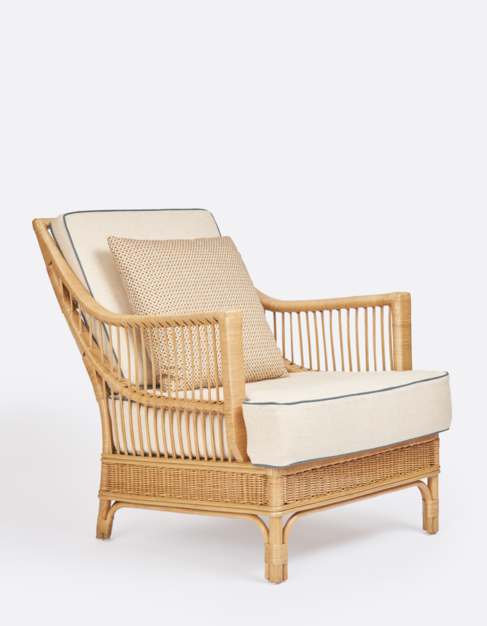 Talide_Armchair_Tea_Side_01(1)_G9959